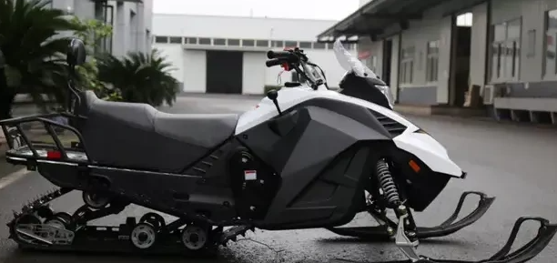 Снегоход ULAR 220 в Астрахани