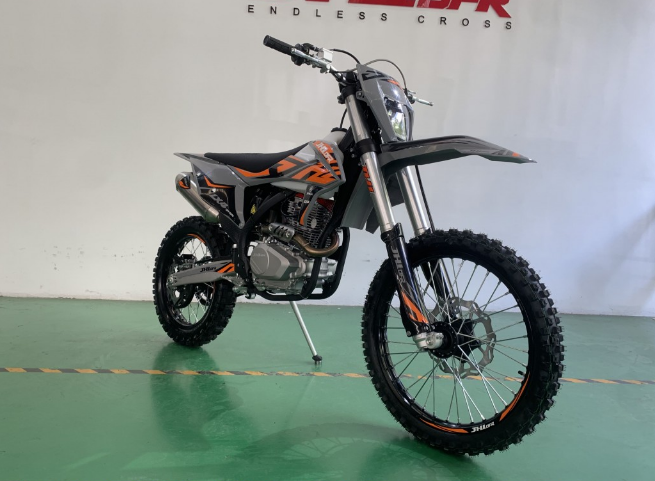 Мотоцикл JHLMOTO JHL LX4 CB300RL (175FMN) в Астрахани