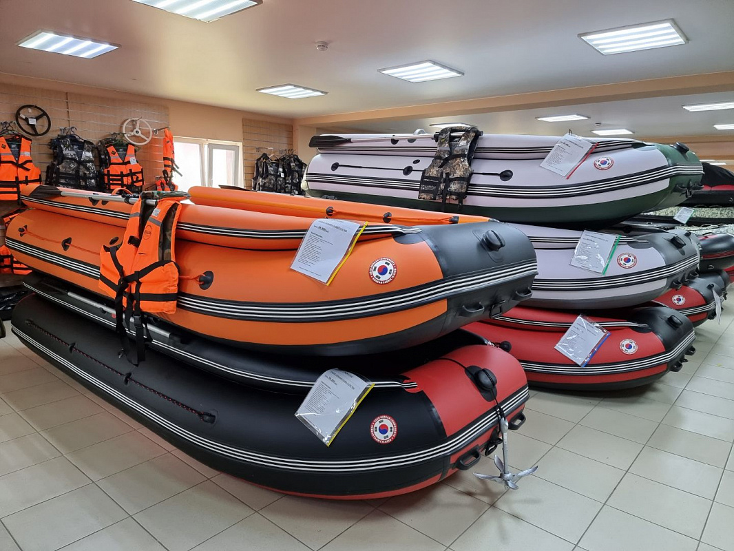 Лодка MISHIMO FAMILY LITE DF 390 в Астрахани