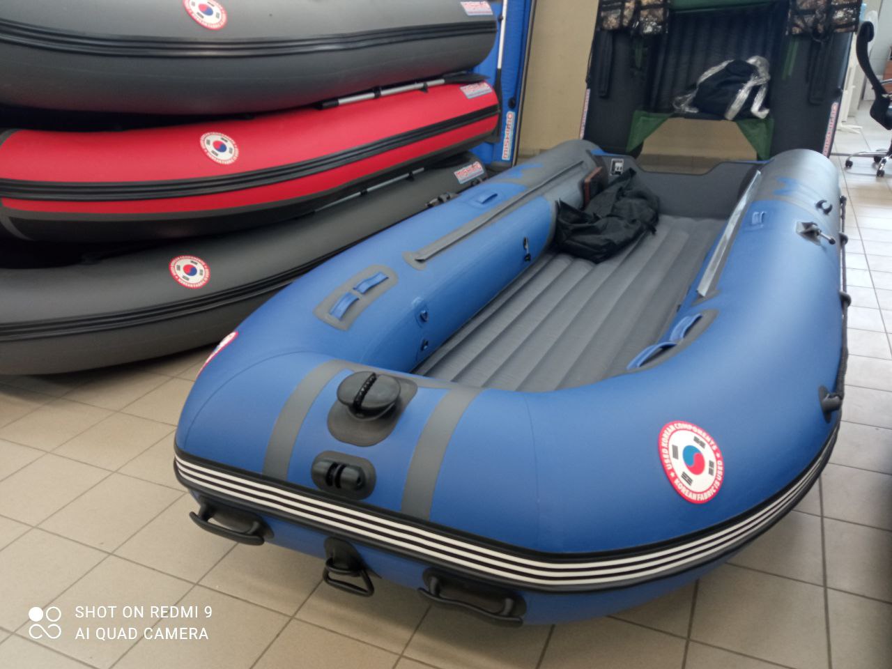 Лодка MISHIMO RIVER JET 410 под водомет в Астрахани