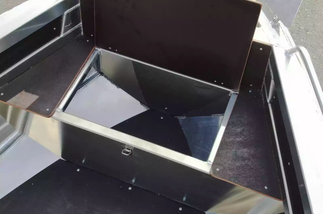 Алюминиевая лодка  Неман-480 Р в Астрахани