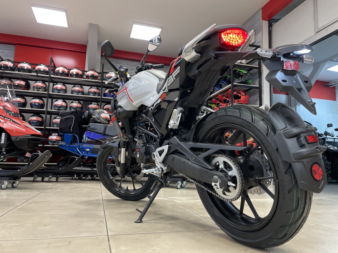 Мопед PROMAX CB150R (49) в Астрахани