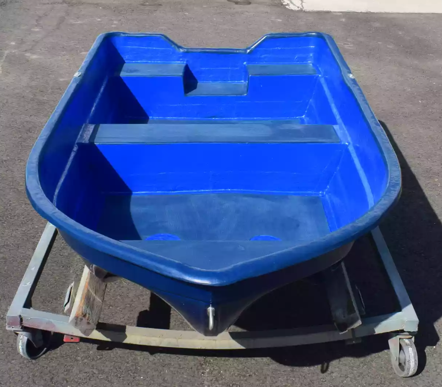 Стеклопластиковая лодка Neman-340 (тримаран) в Астрахани