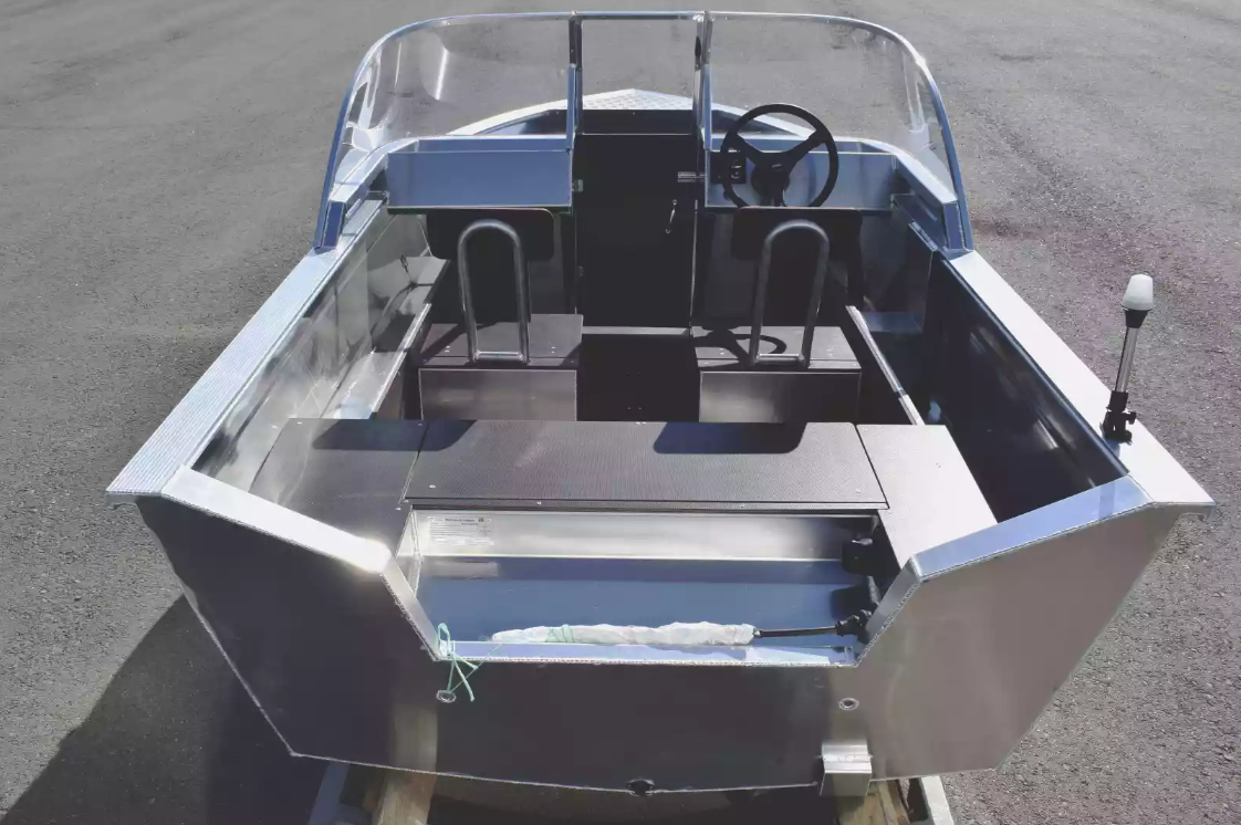 Алюминиевая лодка  Неман-400 DCM в Астрахани