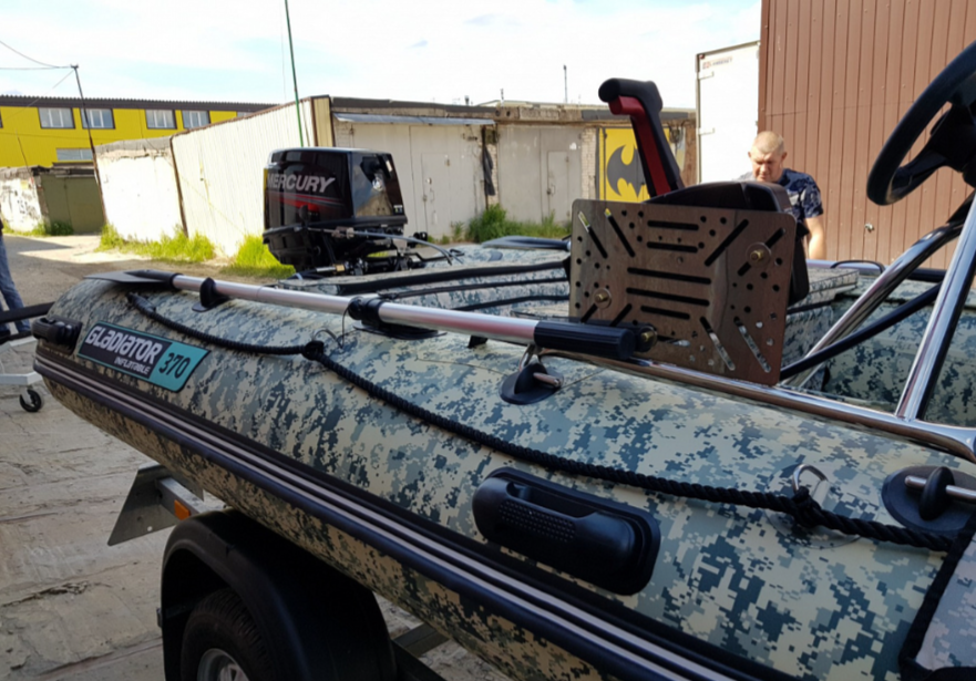 НАДУВНАЯ ЛОДКА GLADIATOR C370AL в Астрахани