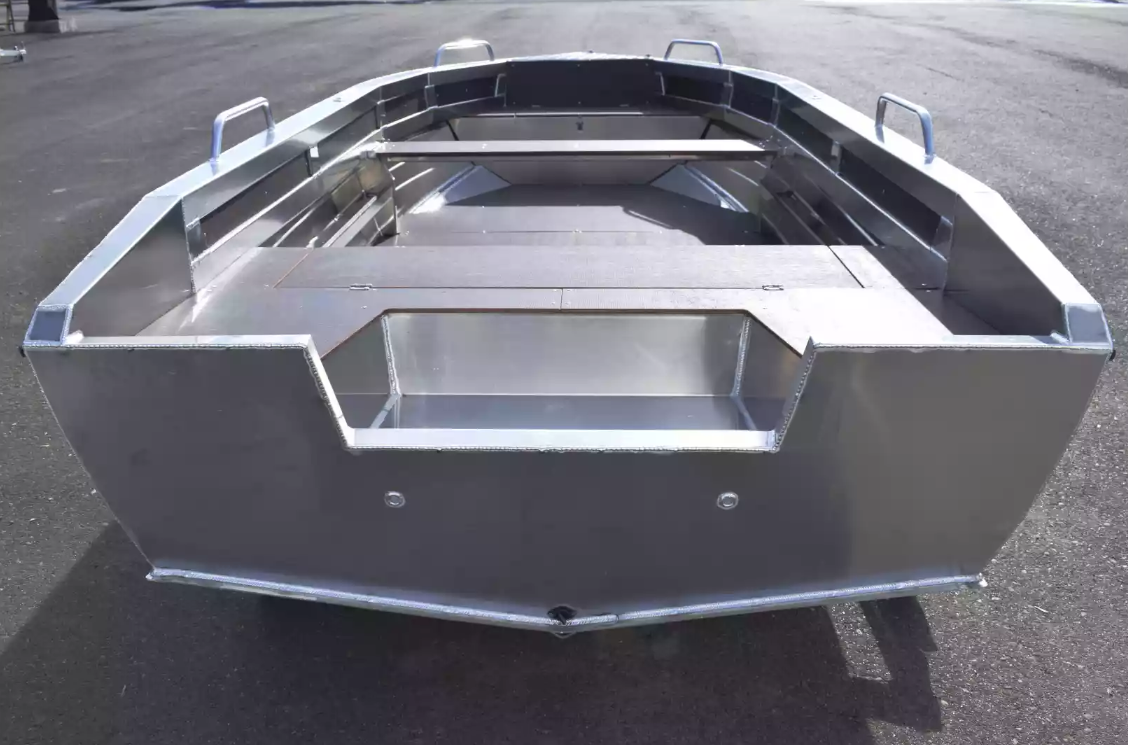 Алюминиевая лодка  Неман-480 Р в Астрахани