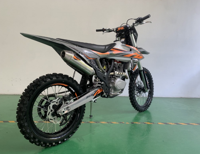 Мотоцикл JHLMOTO JHL LX4 CB300RL (175FMN) в Астрахани