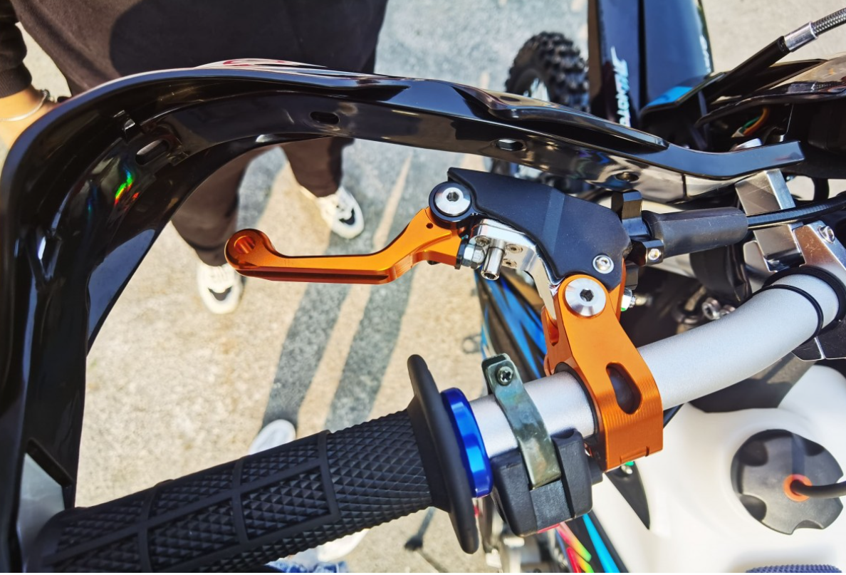 Мотоцикл JHLMOTO JHL Z3 CB250 (172FMM-3A) в Астрахани