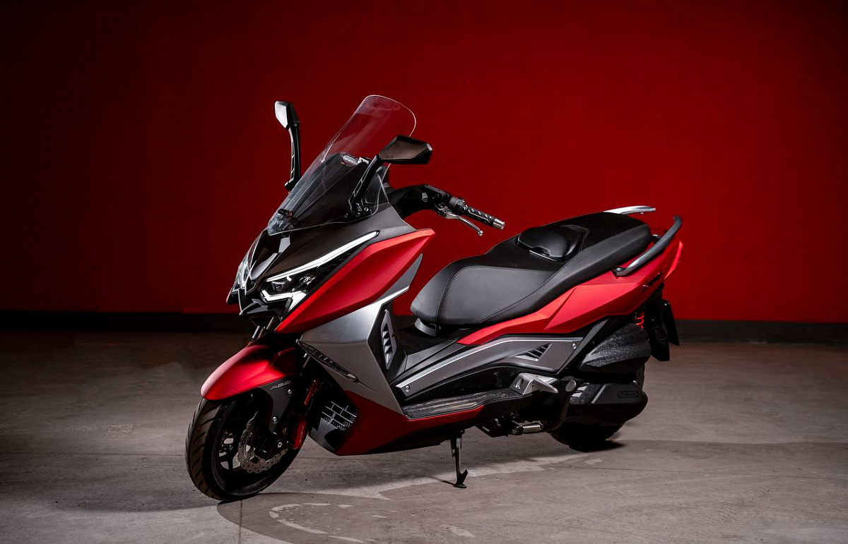 МАКСИСКУТЕР ARIIC 318 в Астрахани