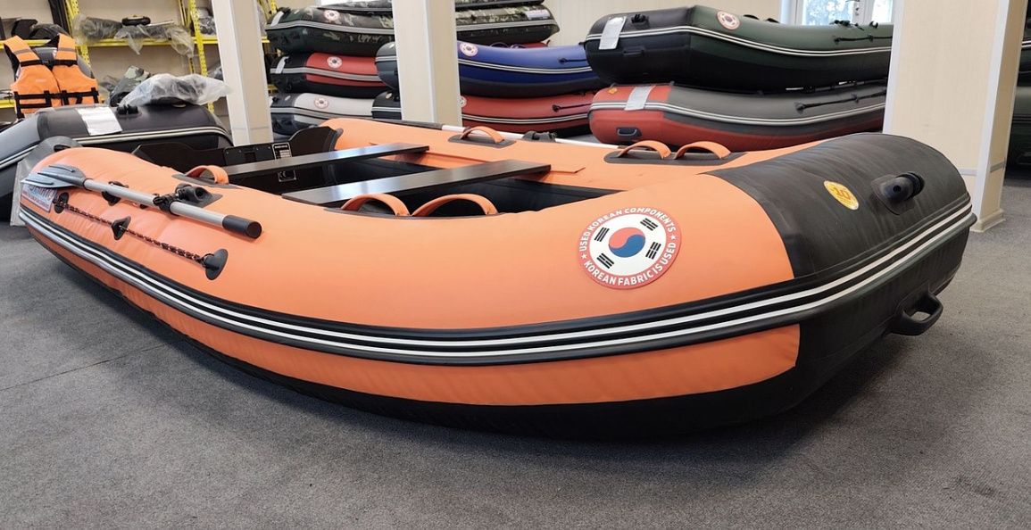 КОМПЛЕКТ ЛОДКА MISHIMO LITE 400 + МОТОР 9,9 (20) Л.С. в Астрахани