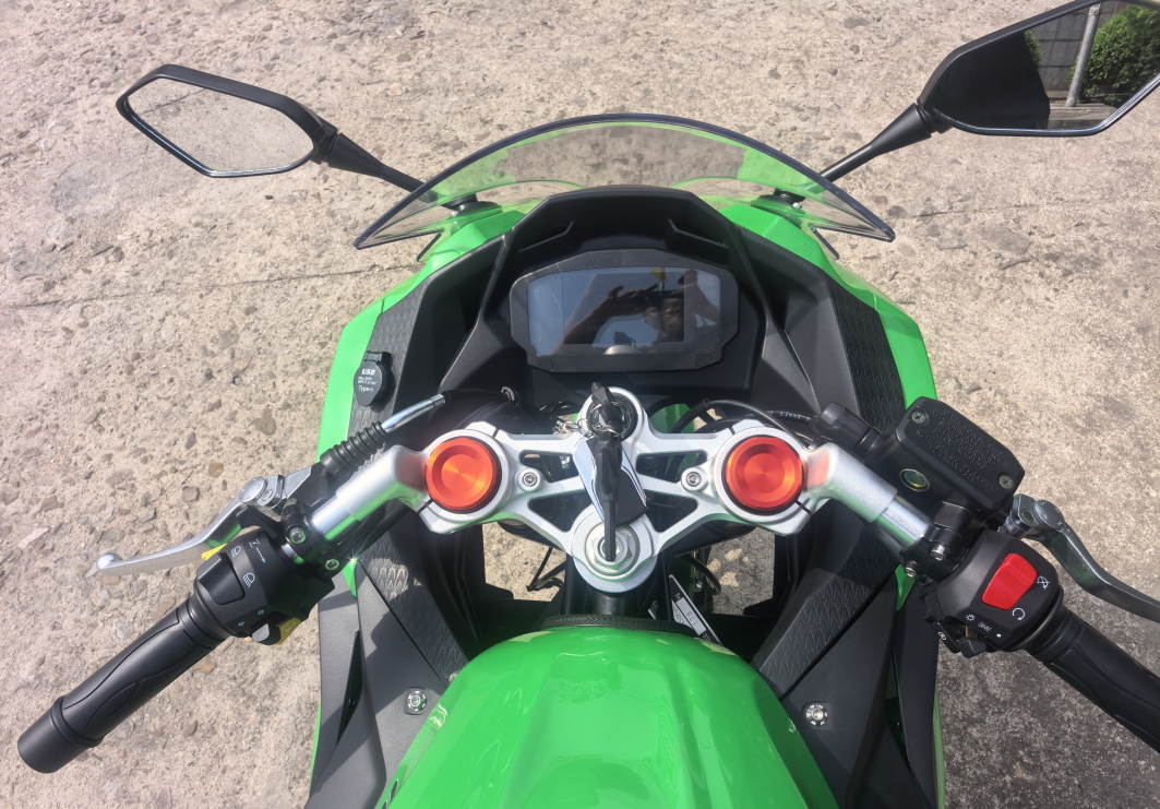 Мотоцикл TMBK Ninja 400cc в Астрахани