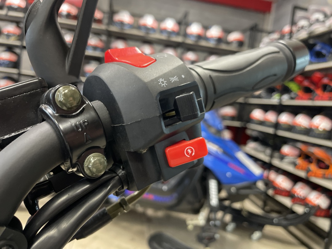 Мопед PROMAX CB150R (49) в Астрахани