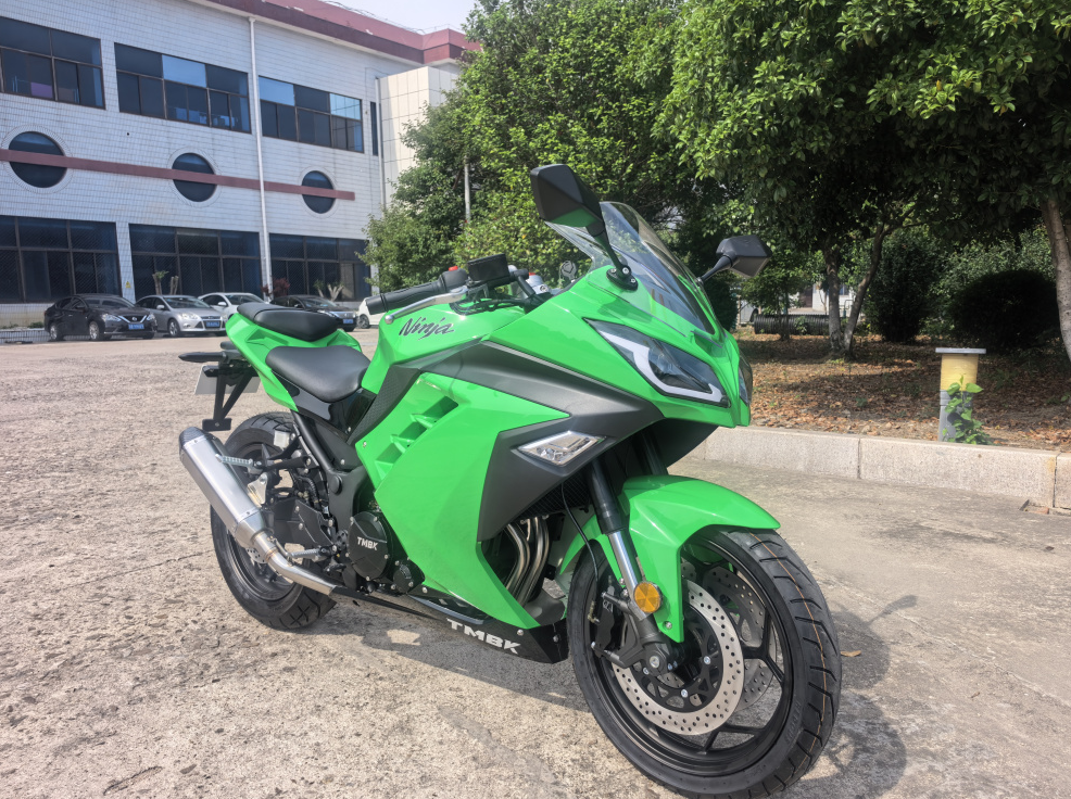 Мотоцикл TMBK Ninja 400cc в Астрахани