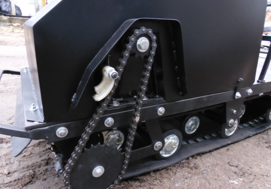 Мотобуксировщик AhtaR Зима 15 л/с с вариатором в Астрахани