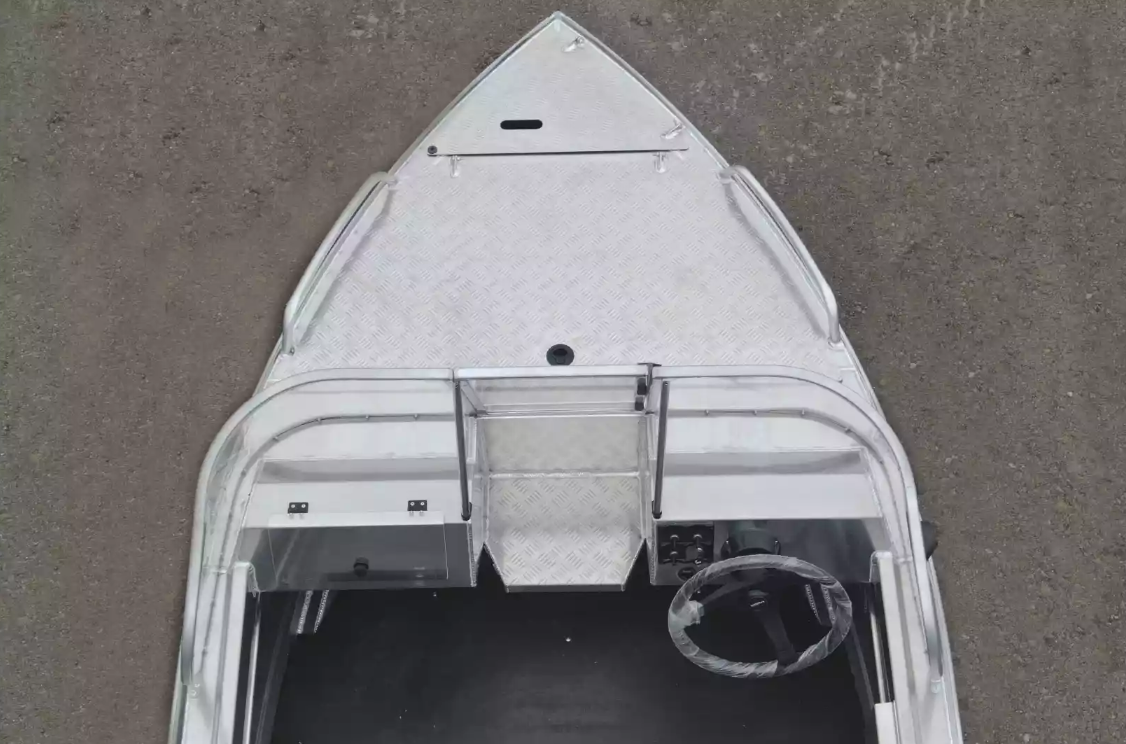 Алюминиевая лодка  Neman-400 PRO в Астрахани