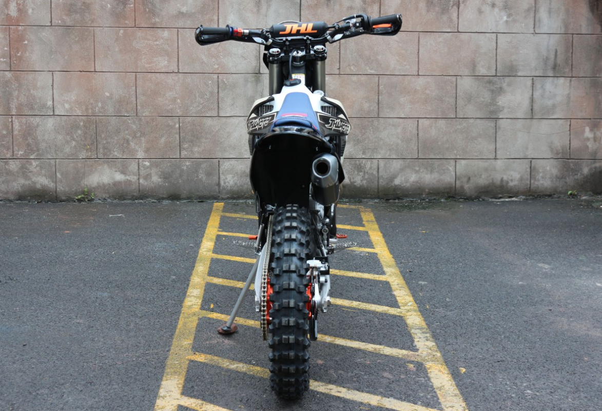 Мотоцикл JHLMOTO JHL Z8i (EFI) NC300S (182-MN) в Астрахани