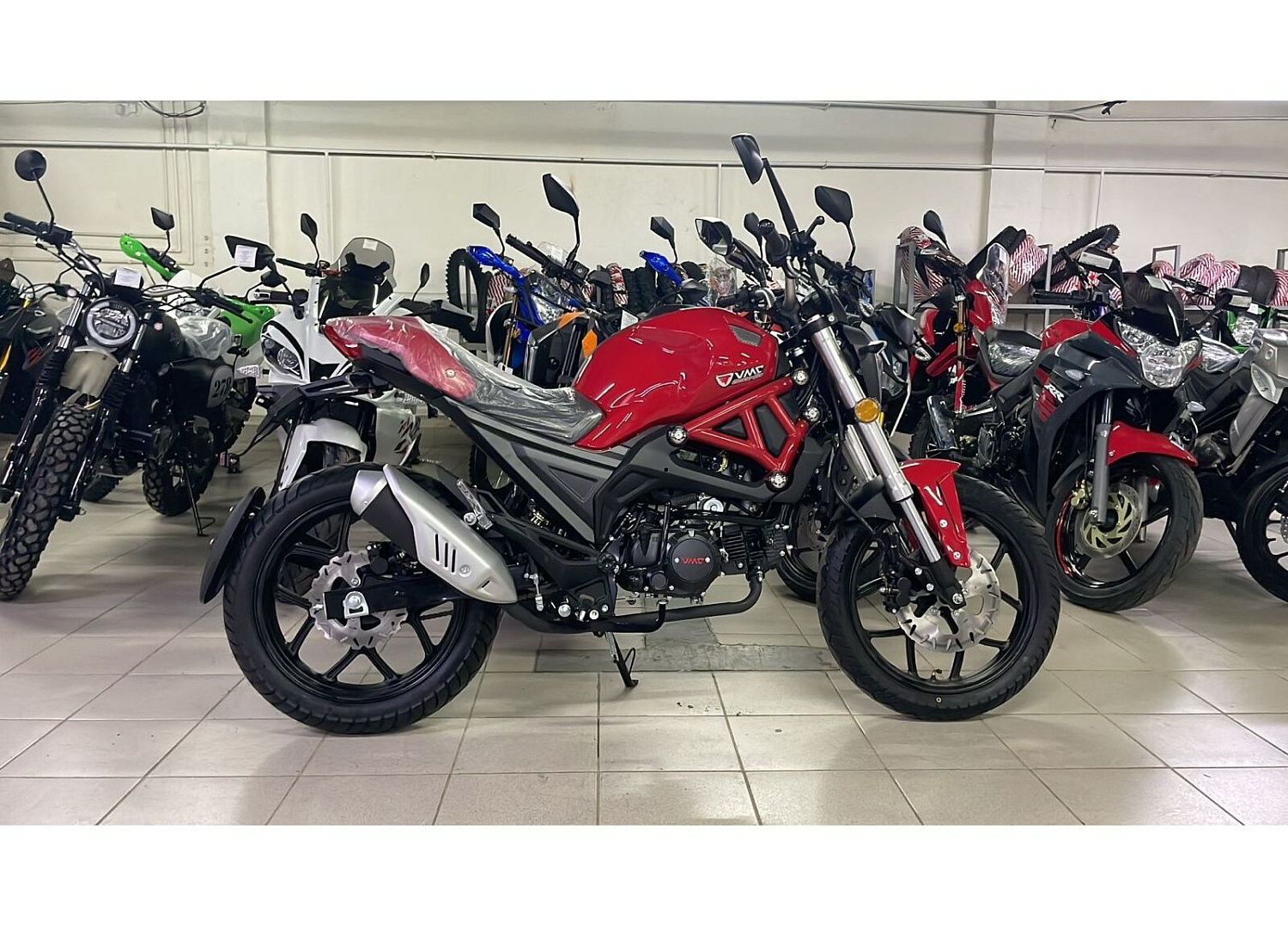 Мотоцикл VMC Monster - 250сс (replica Ducati Monster), дисковый тормоз, баланс. вал. в Астрахани