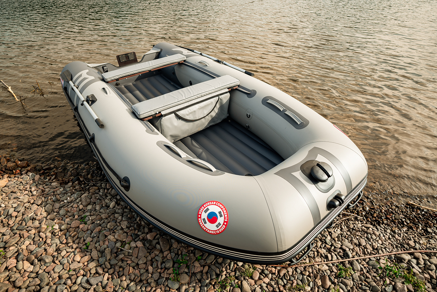 Лодка MISHIMO RIVER JET 390 под водомет в Астрахани