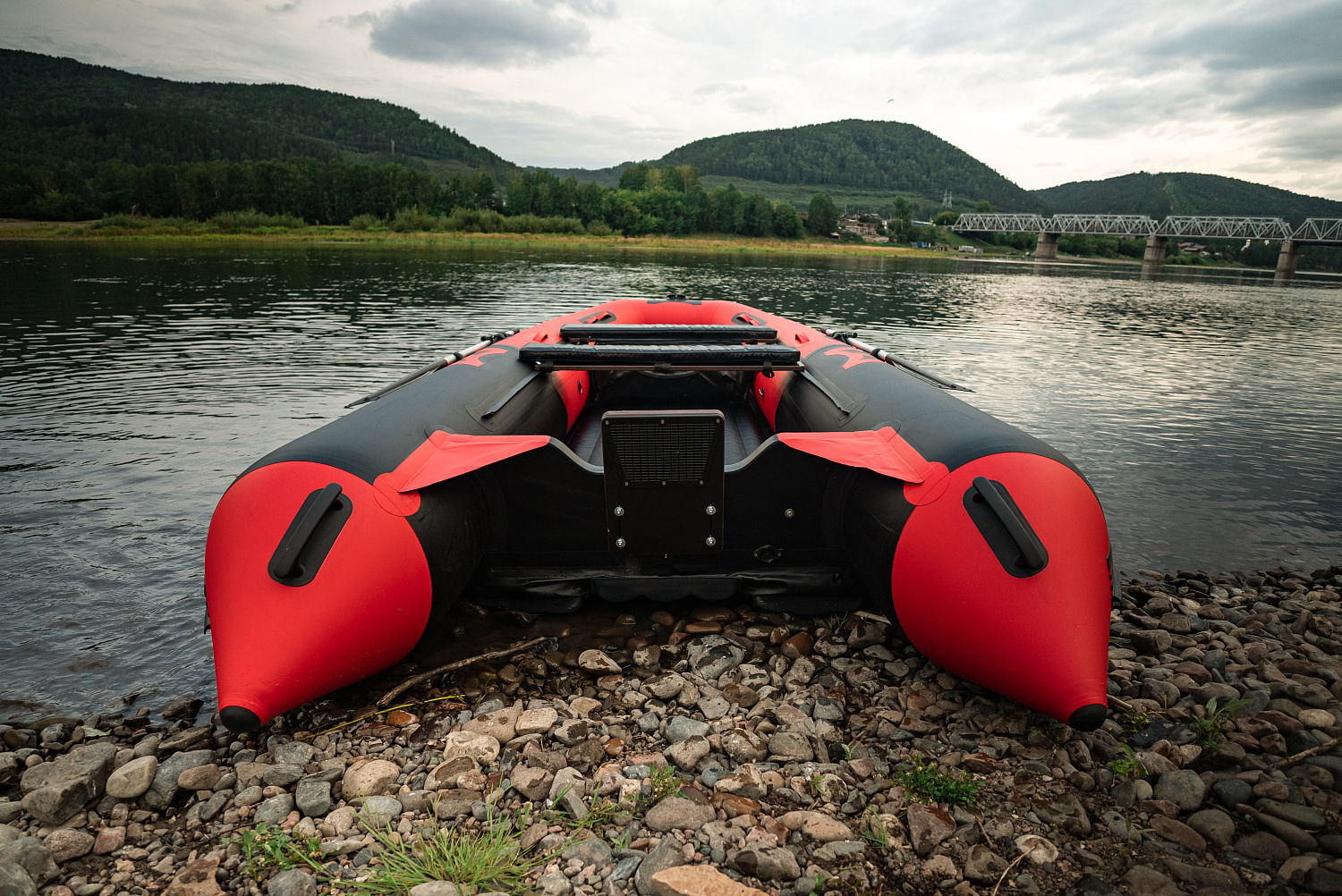 Лодка MISHIMO RIVER JET 390 под водомет в Астрахани