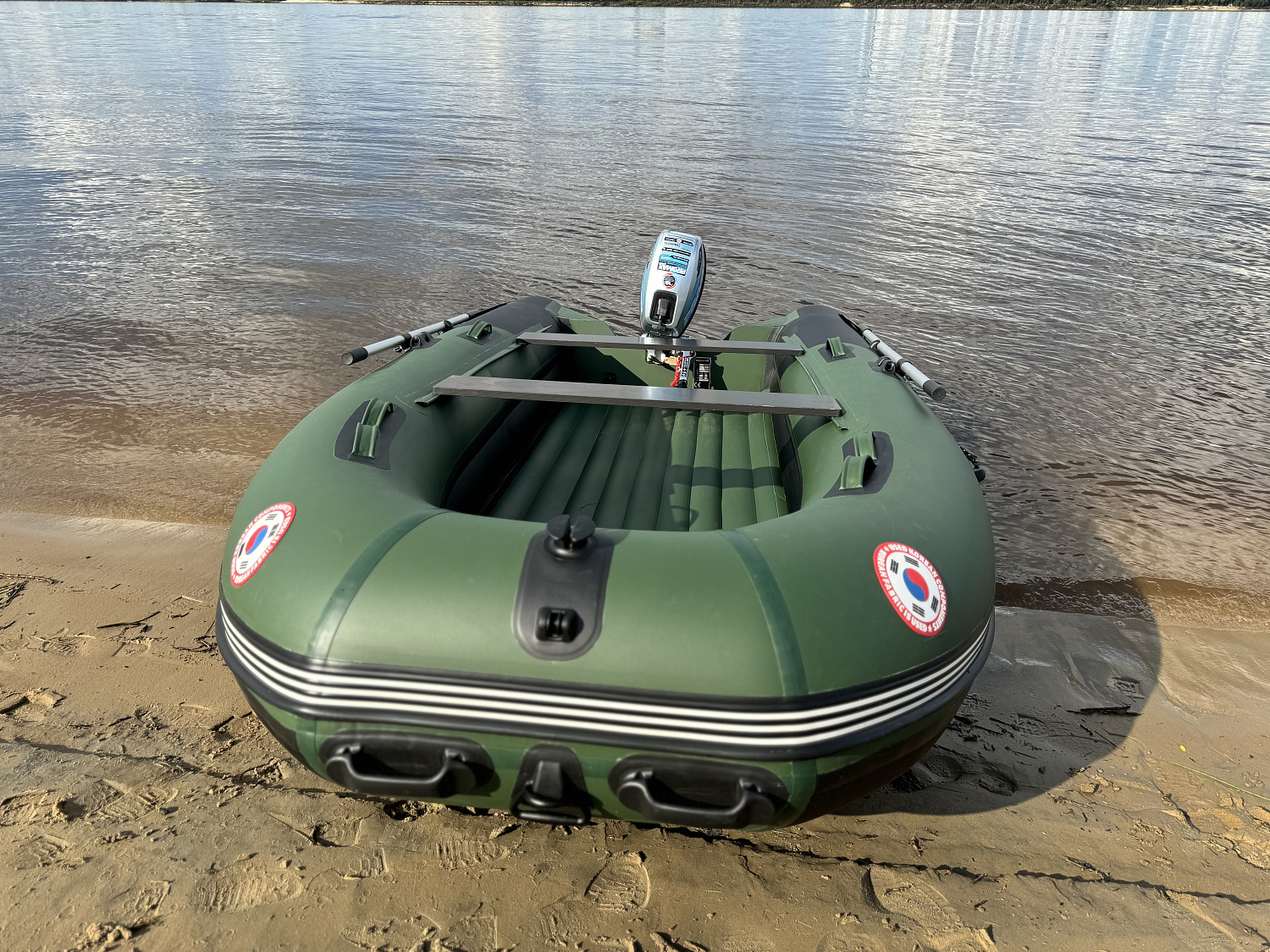 Лодка MISHIMO BIG FLOOR 380 в Астрахани