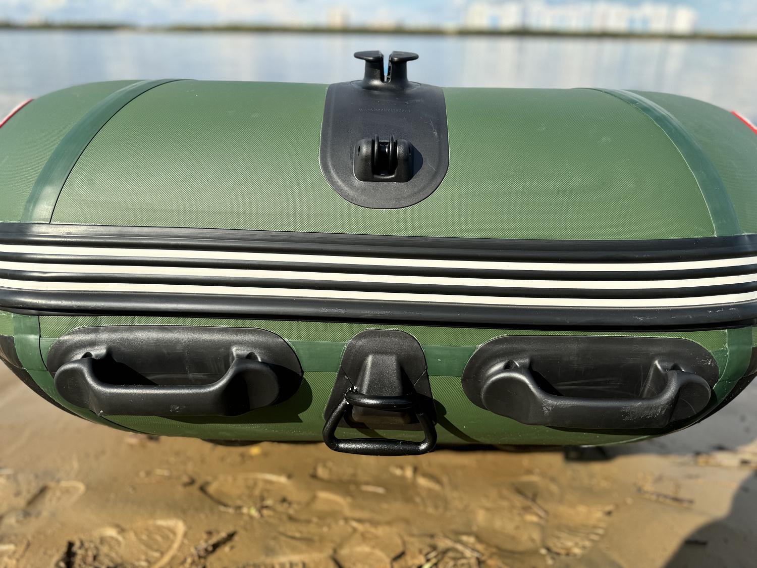 Лодка MISHIMO BIG FLOOR 380 в Астрахани