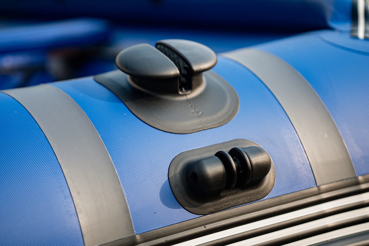 Лодка MISHIMO RIVER FJET PRO 430  под водомет в Астрахани