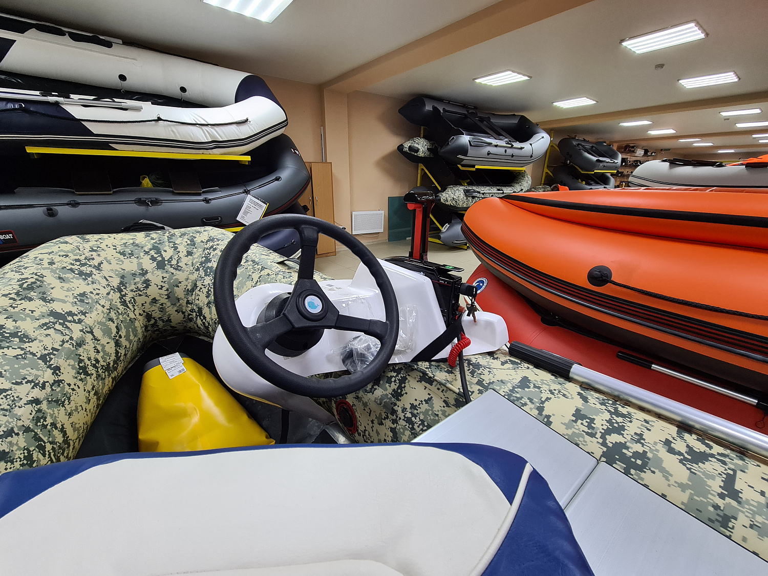 КОНСОЛЬ ПЛАСТИКОВАЯ ДЛЯ ДУ в Астрахани