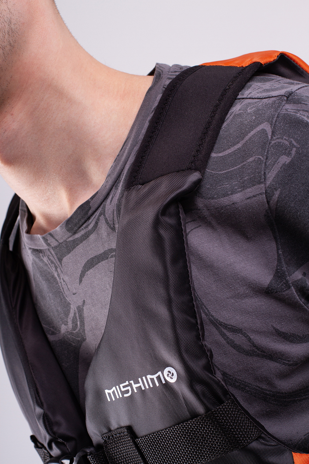 Жилет спасательный MISHIMO PRO Премиум качества Черно-оранжевый в Астрахани