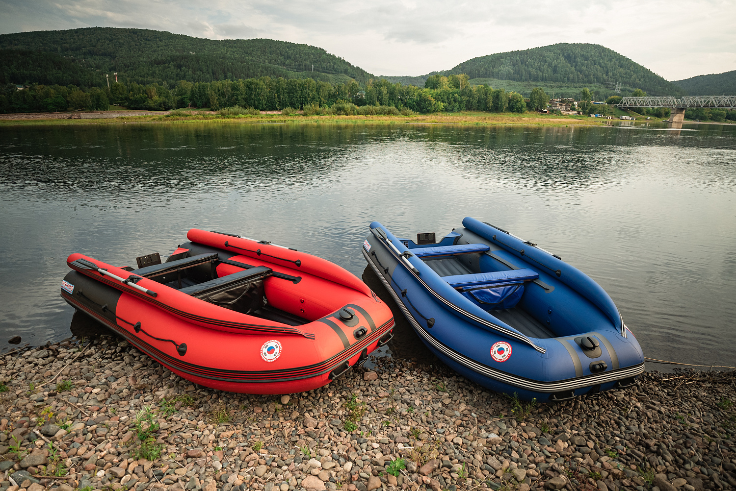 Лодка MISHIMO RIVER FJET PRO 430  под водомет в Астрахани