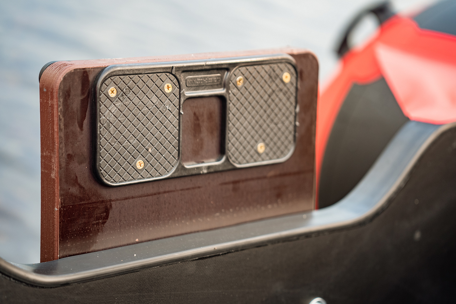 Лодка MISHIMO RIVER FJET PRO 430  под водомет в Астрахани