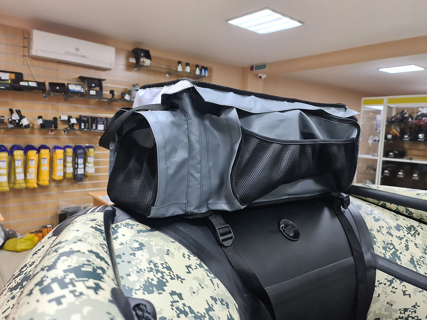 СУМКА ЛЮКС НА БАЛЛОН ДЛЯ ЛОДОК ПВХ 50Х25Х25 СМ в Астрахани